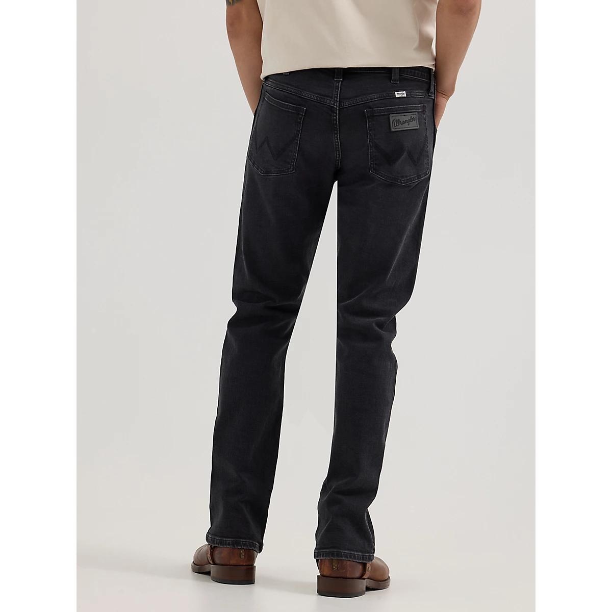 Men's Bootcut Jean in Night Fever Product Image