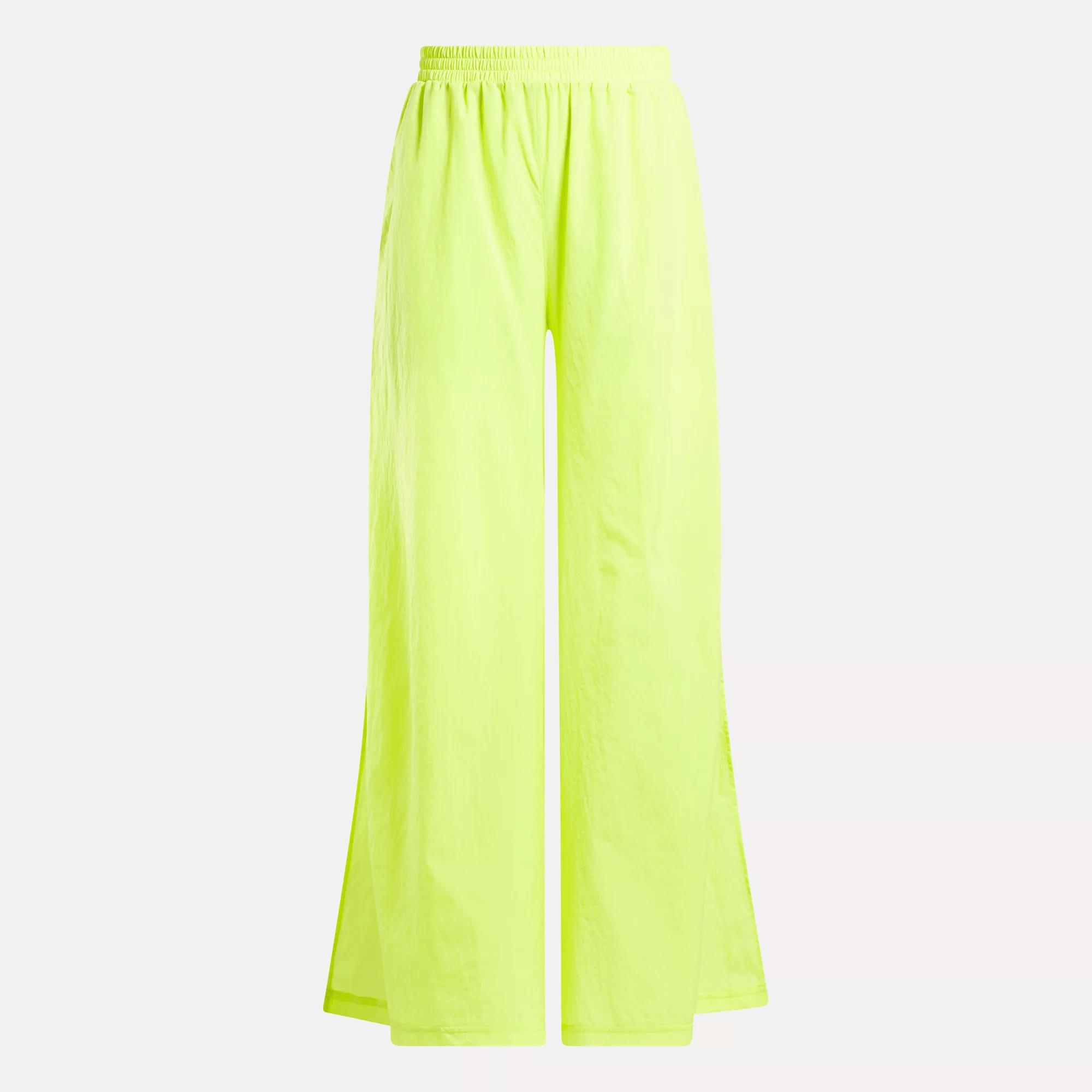 Women's Classics Volume Pants Female Product Image