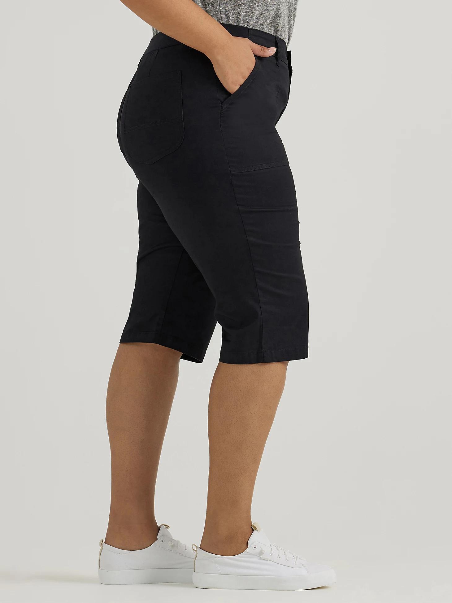 Women's Ultra Lux Comfort with Flex-to-Go Relaxed Fit Utility Skimmer (Plus) | Women's Capris & Crops | Lee® Product Image