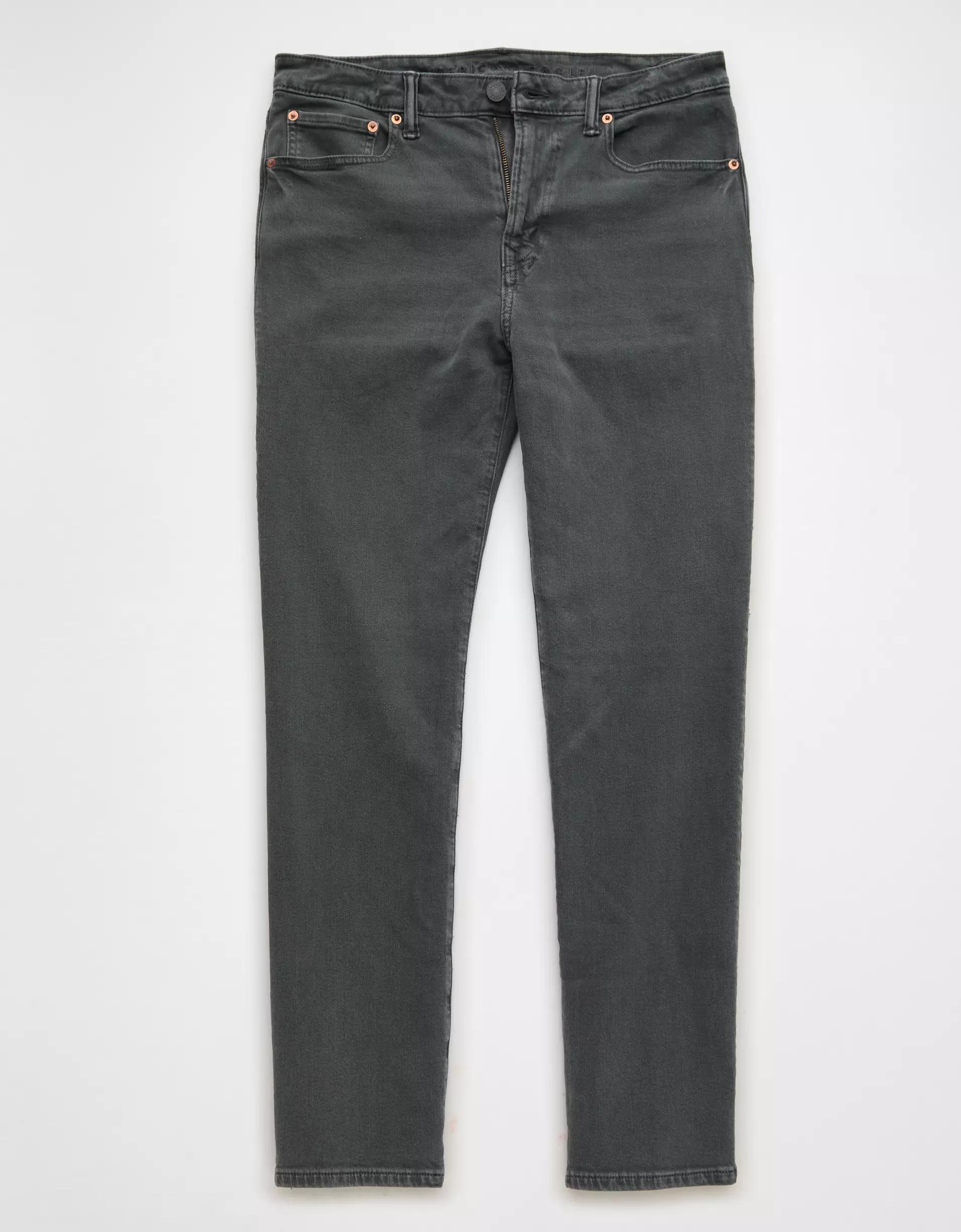 AE EasyFlex Relaxed Straight Jean Product Image