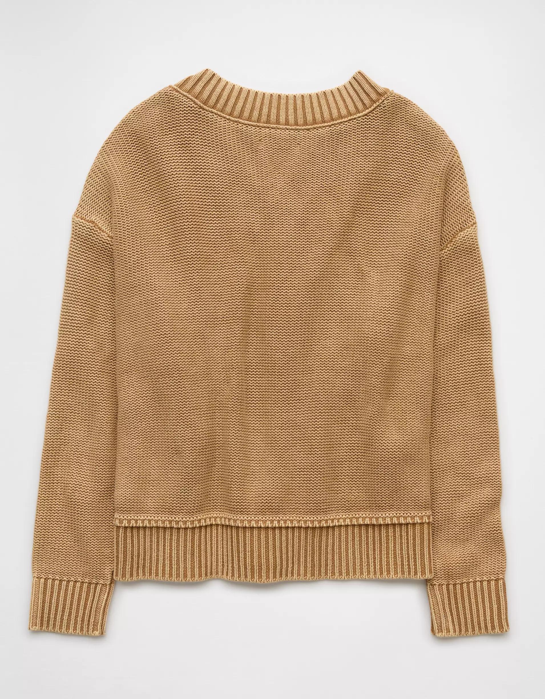 AE Long Weekend V-Neck Sweater Product Image