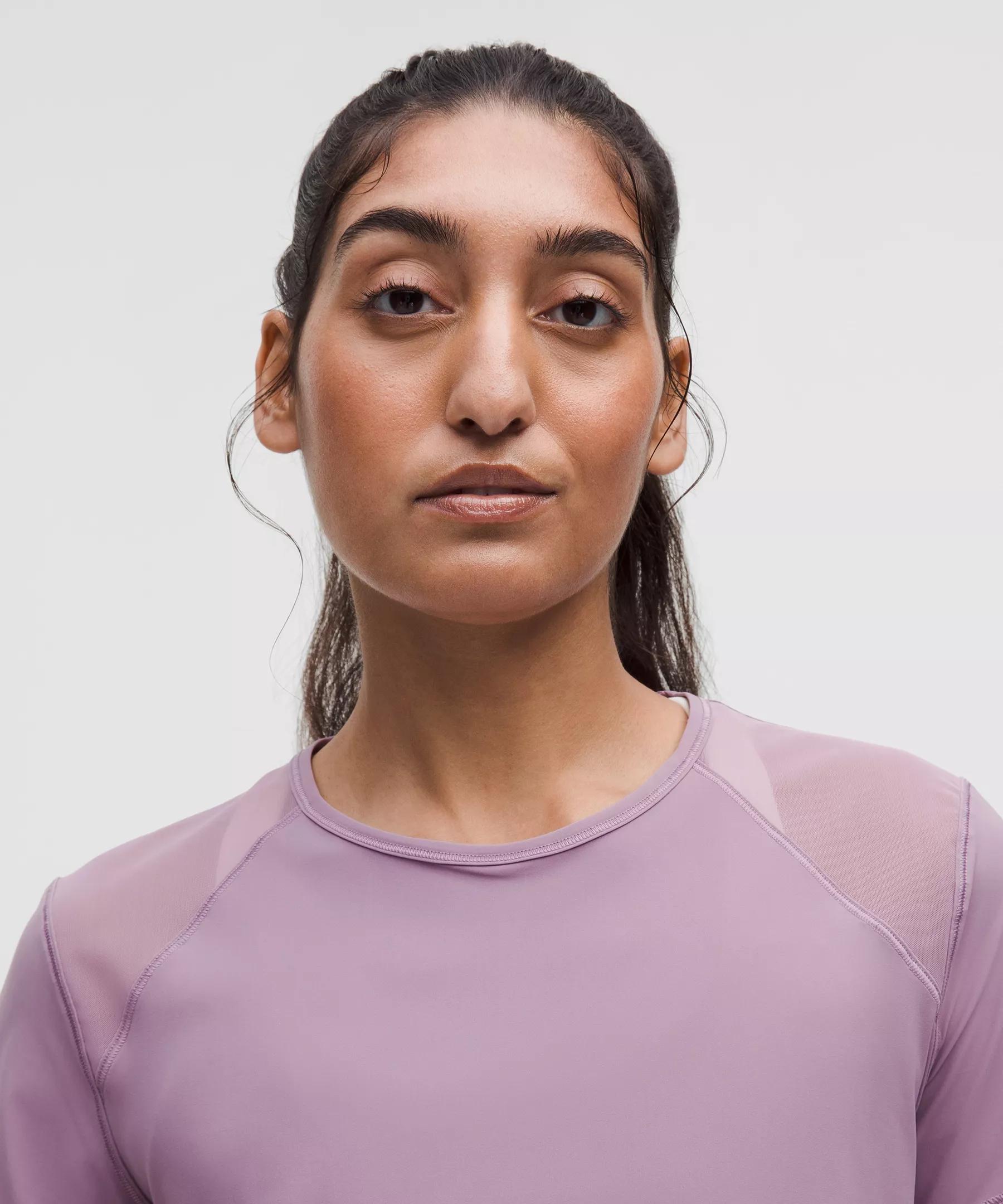 Sculpt Short-Sleeve Shirt Product Image