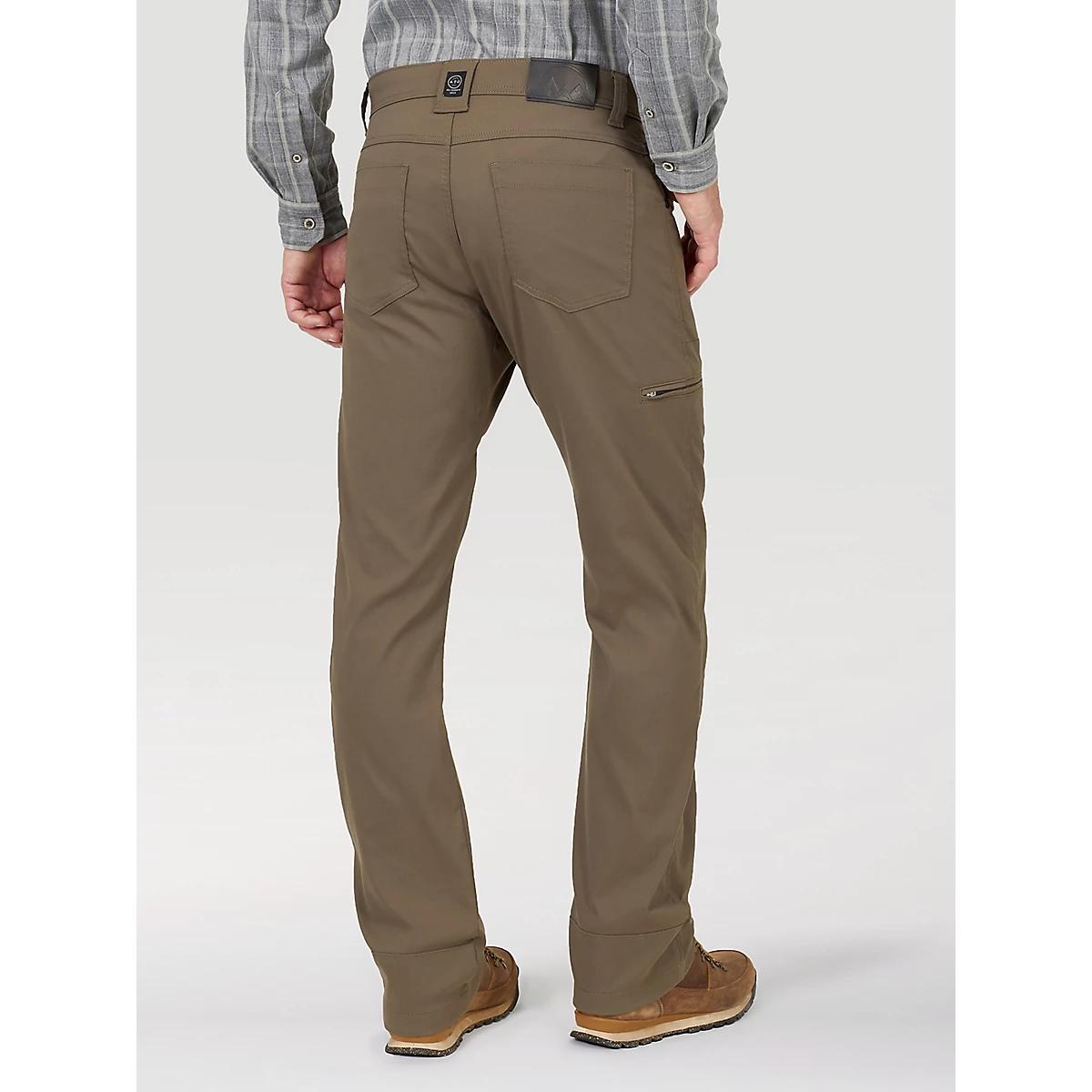 Wrangler ATG™ Men's Cliff Side Utility Pant in Caviar Product Image