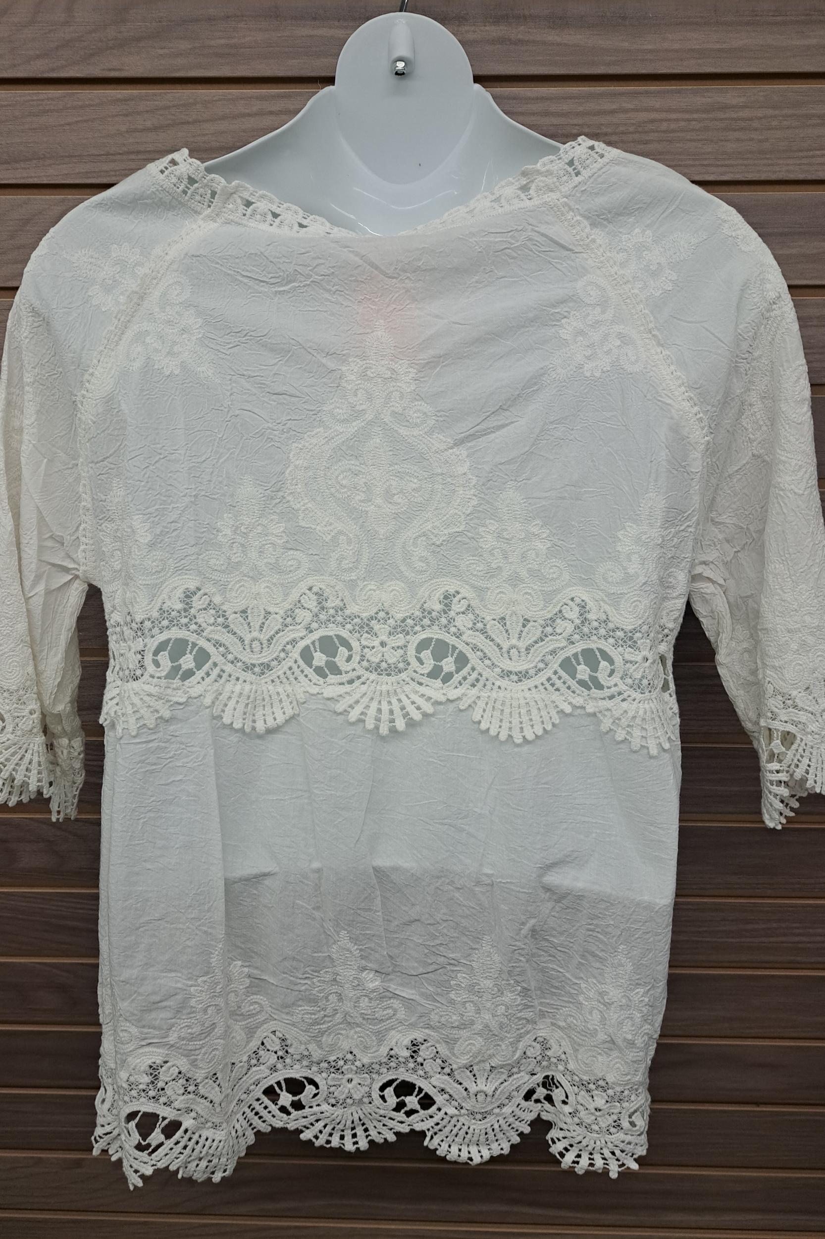 Cotton & lace white blouse Product Image