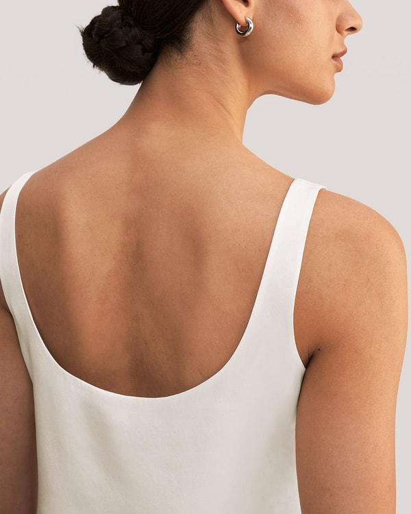 Flattering U Neck Silk Camisole Product Image