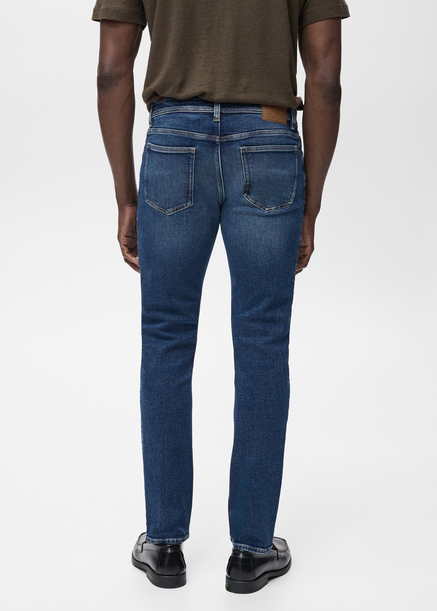 Jan slim-fit faded dark-wash jeans - Men | MANGO USA Product Image