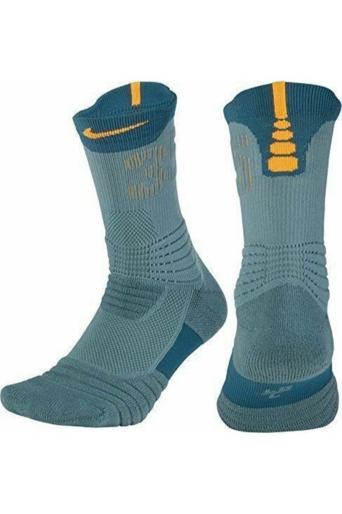 Elite Versatility Crew Socks Product Image