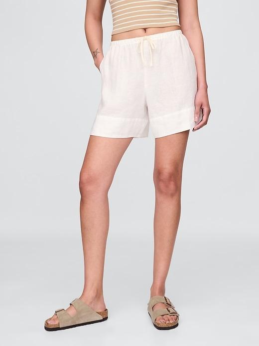 100% Linen Easy Shorts Product Image