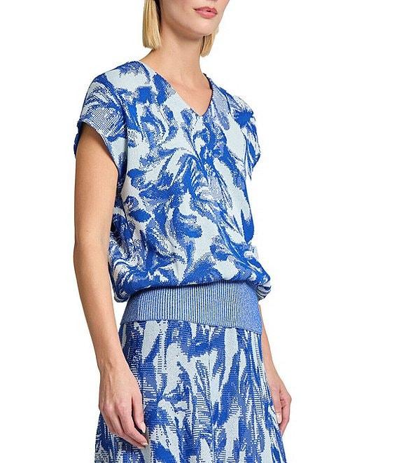 MISOOK Floral Jacquard Knit V-Neck Cap Sleeve Top Product Image