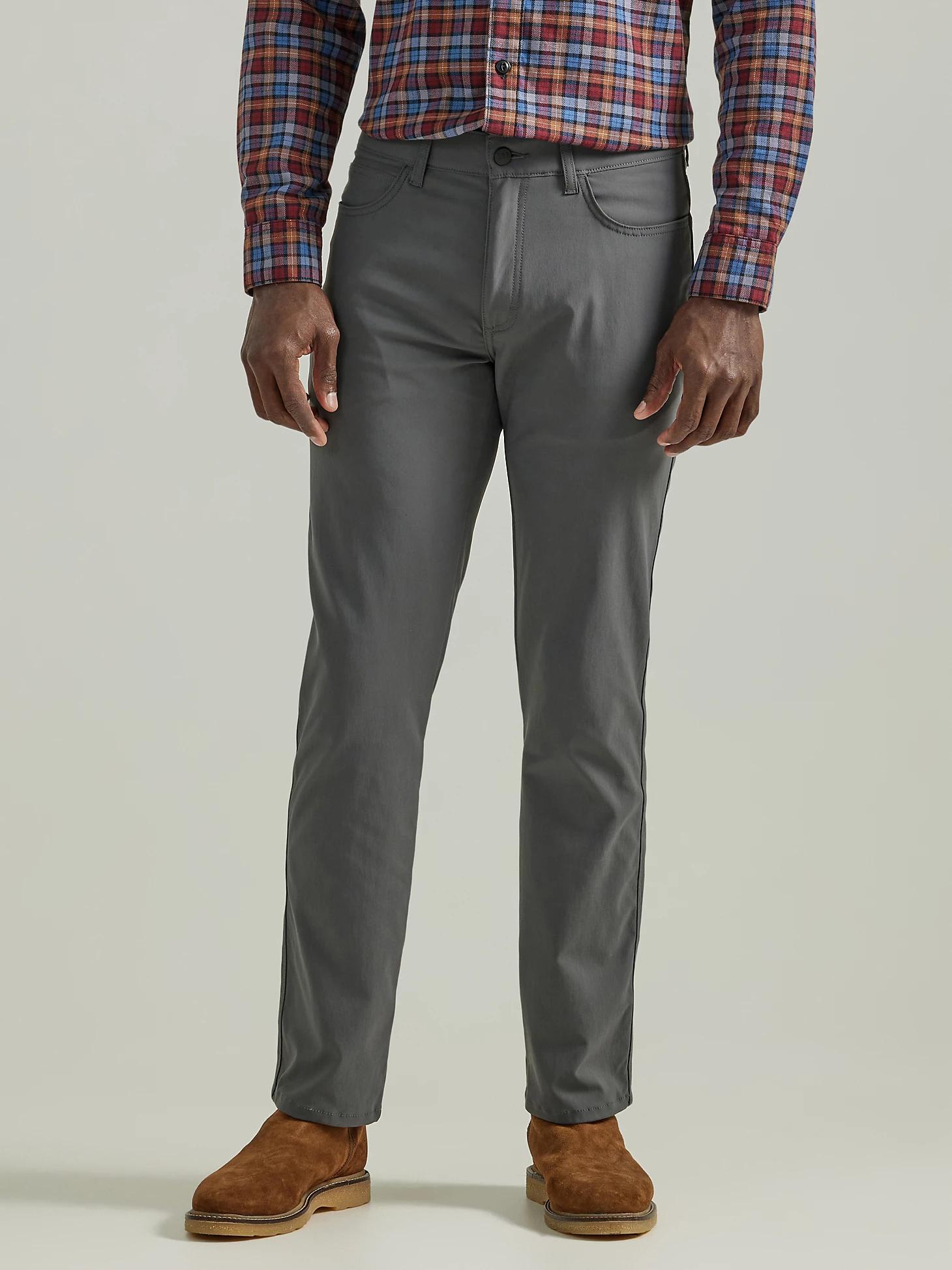 Men's Extreme Motion 4-Way Stretch Performance Pant | Men's Pants | Lee® Product Image