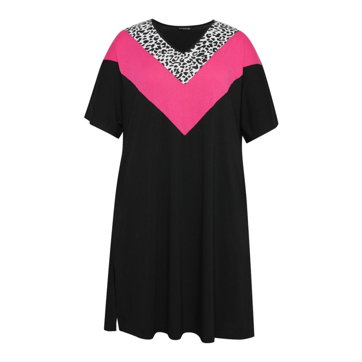 Plus Size Supersoft Essentials Leopard Contrast Batwing Sleeve Pocket Split Hem Dress Black Women Casual Plain V-neck Half Sleeve Curvy Midi Dress BloomChic 14-16/1X Product Image