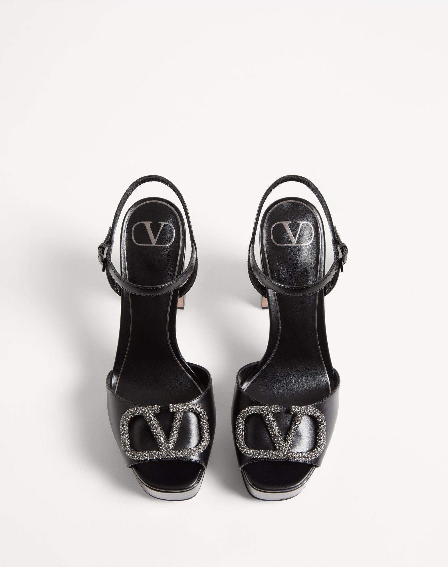 SANDAL WITH VLOGO SIGNATURE PLATFORM IN CALFSKIN 115MM Product Image