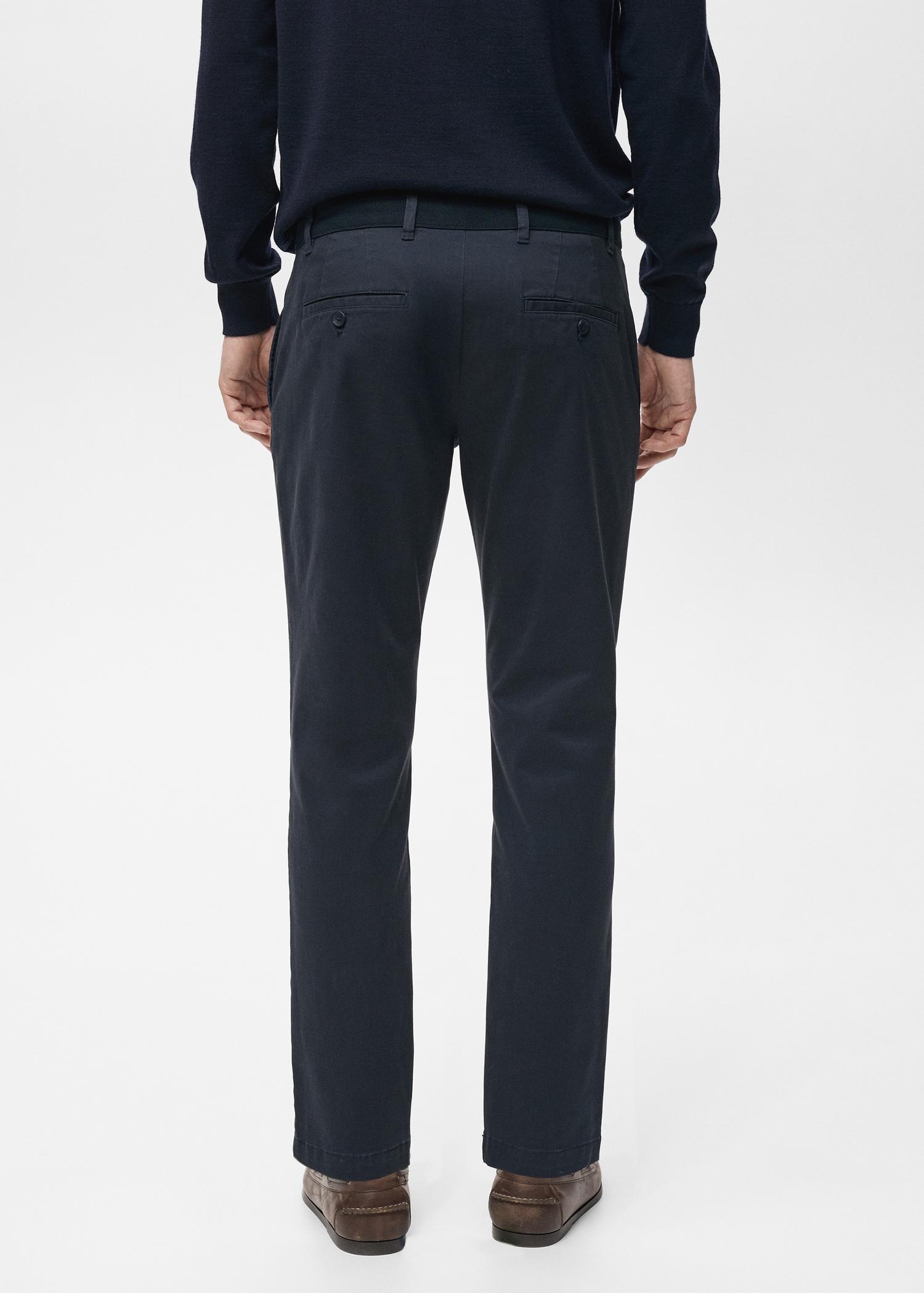 Prato cropped tapered chino pants - Men | MANGO USA Product Image