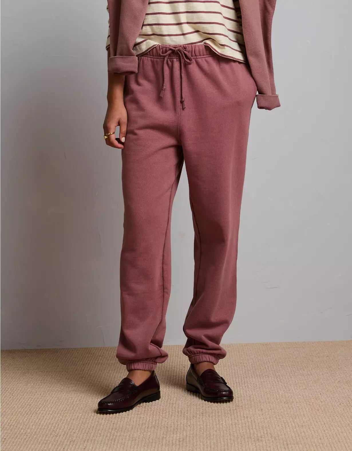 AE77 Premium Fleece Jogger Product Image