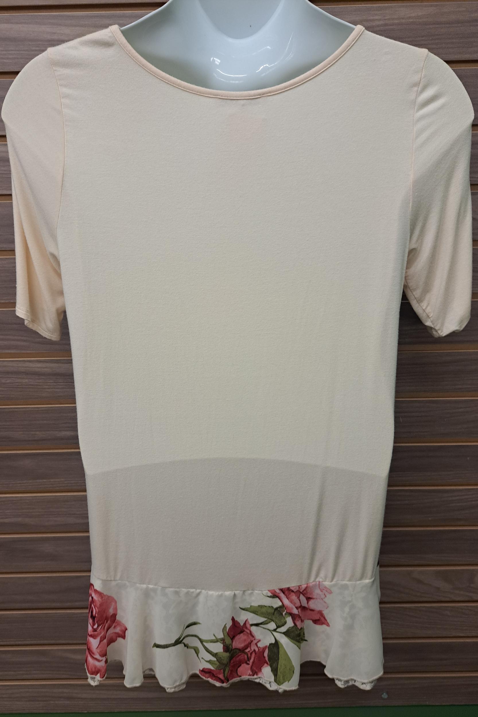 Cream floral ruffles and lace top Product Image