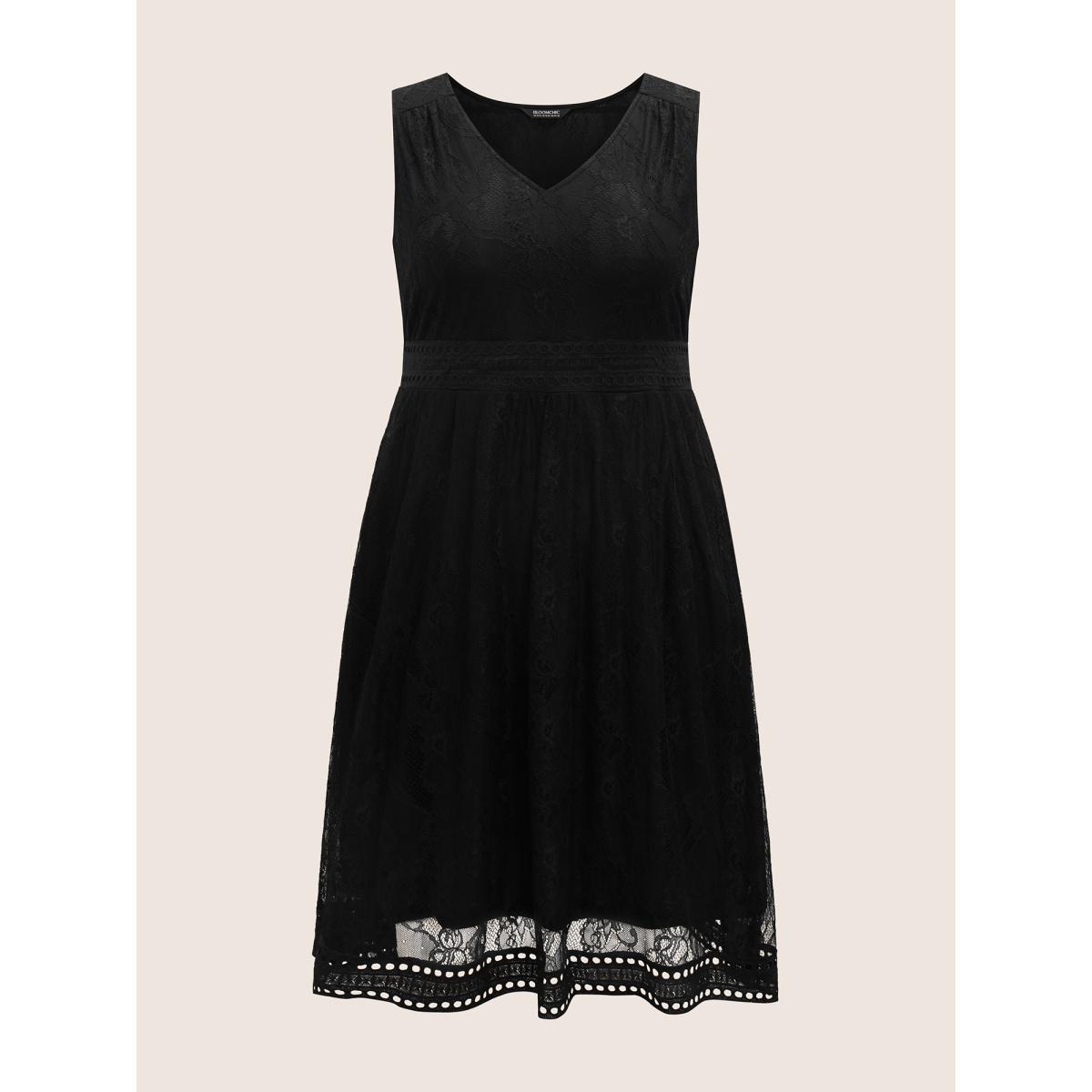 Plus Size Crochet Lace Mesh Pocket Tank Dress Black Women Cocktail Woven ribbon&lace trim V-neck Sleeveless Curvy BloomChic 26/4X Product Image