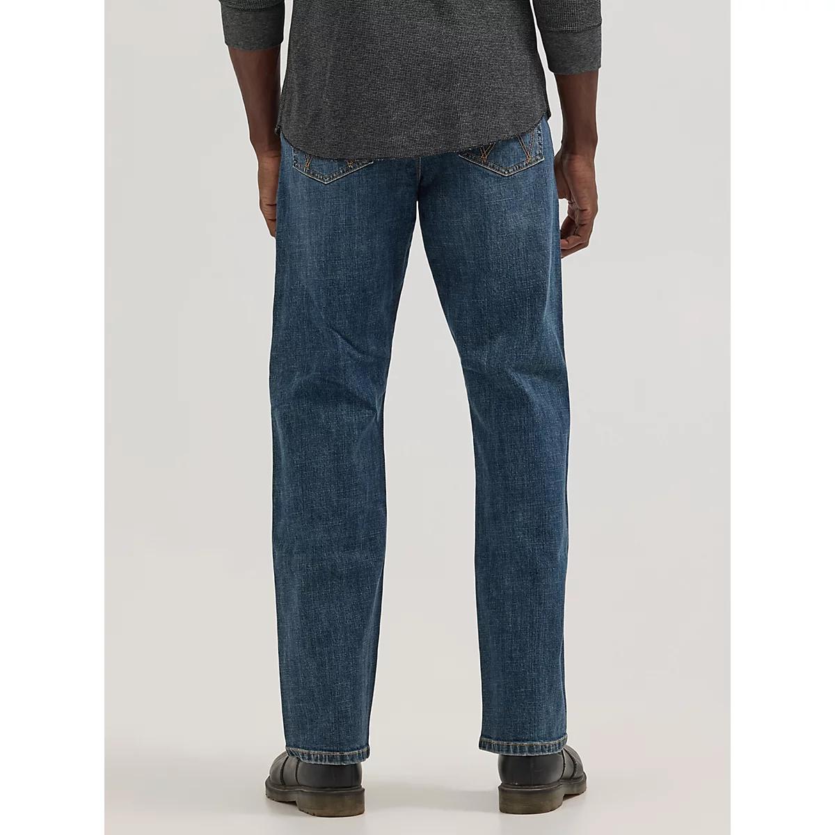 Men's Peak Comfort Bootcut Jean in Dice House Product Image