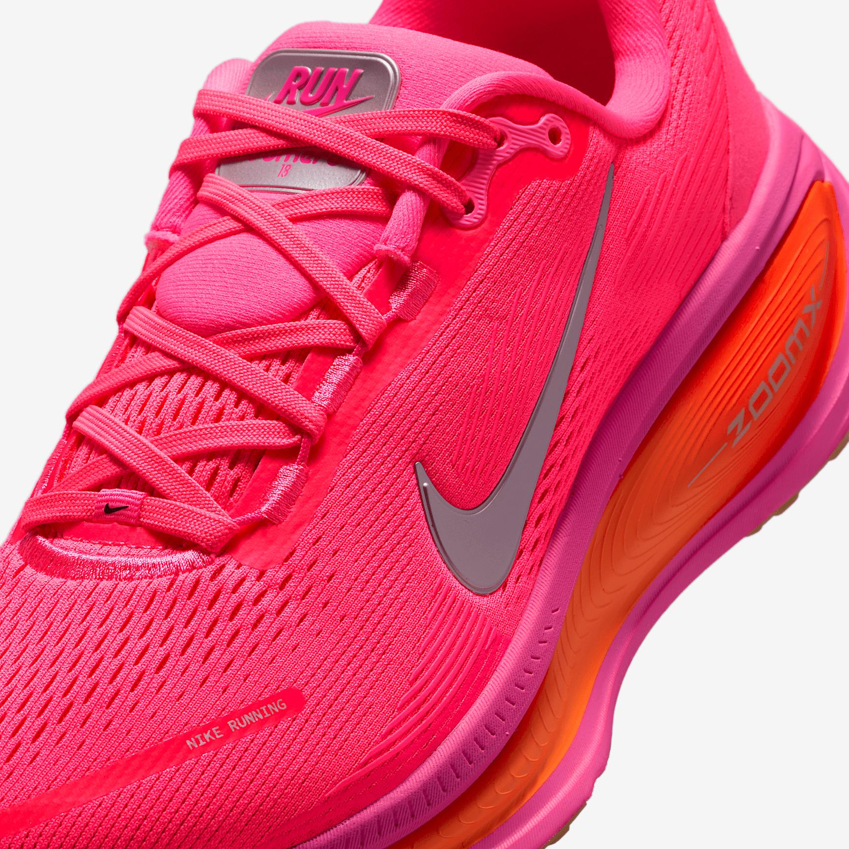 Nike Women's Vomero 18 Road Running Shoes Product Image