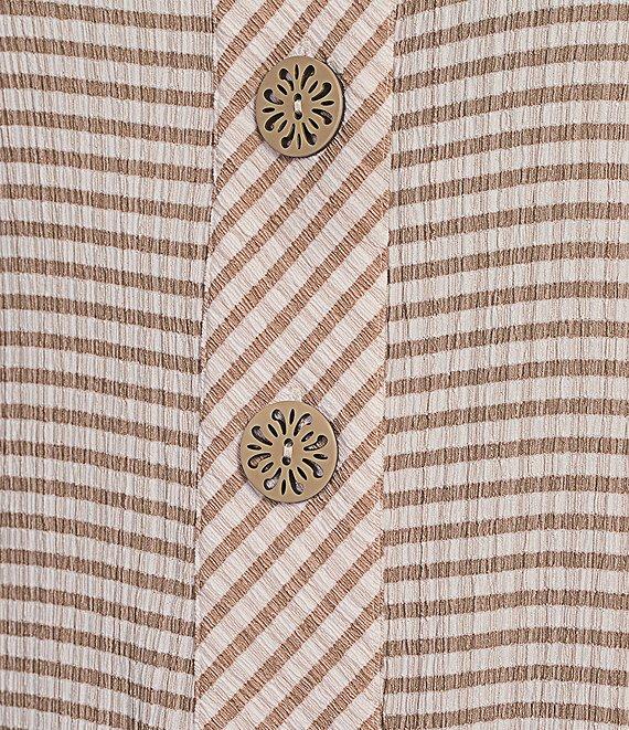 Multiples Crinkle Woven Printed Wire Neck 3/4 Turn-Up Sleeve Button-Front Shirt Product Image