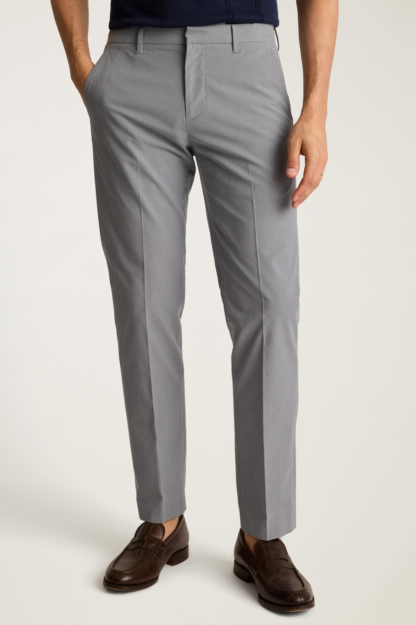 Weekday Warrior Dress Pants Product Image
