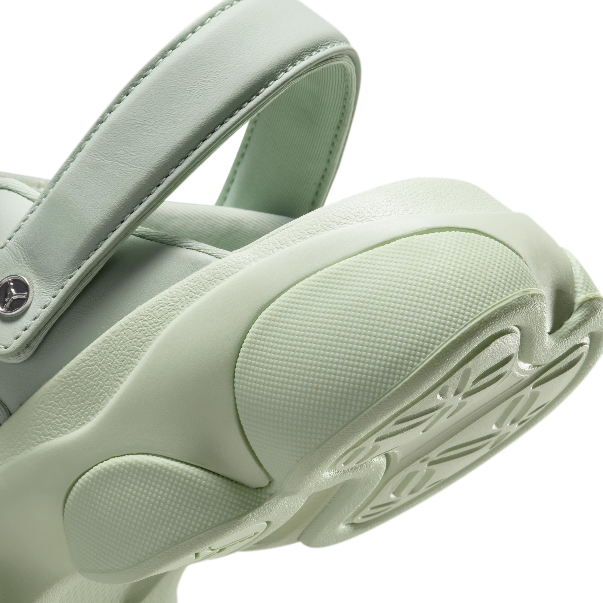 Womens Jordan Deja Sandals | FN5036-500 Product Image