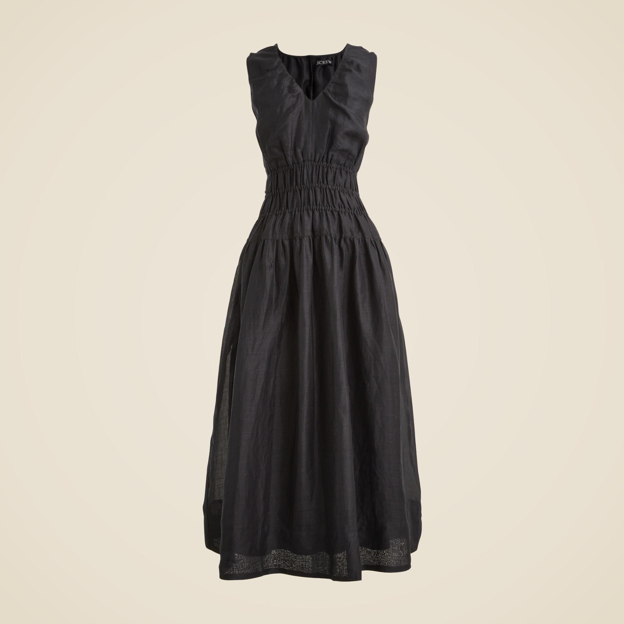 Hyacinth V-neck dress in ramie Product Image