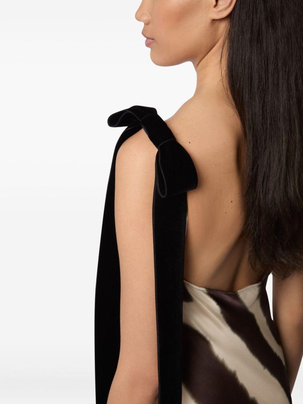 zebra-print velvet-bow maxi dress Product Image