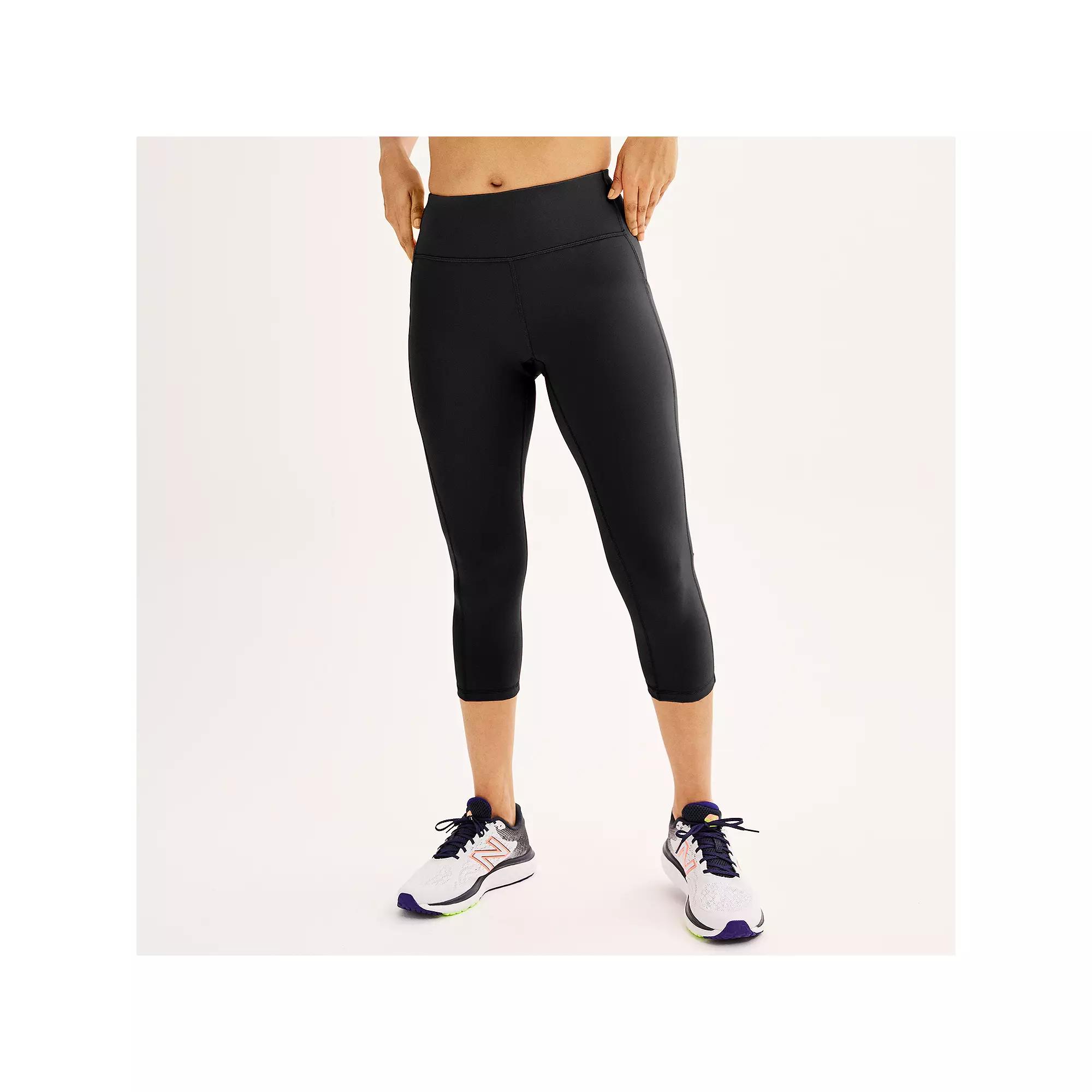 Women's Tek Gear® Ultrastretch Pocket High-Waisted Capri Leggings,  Product Image