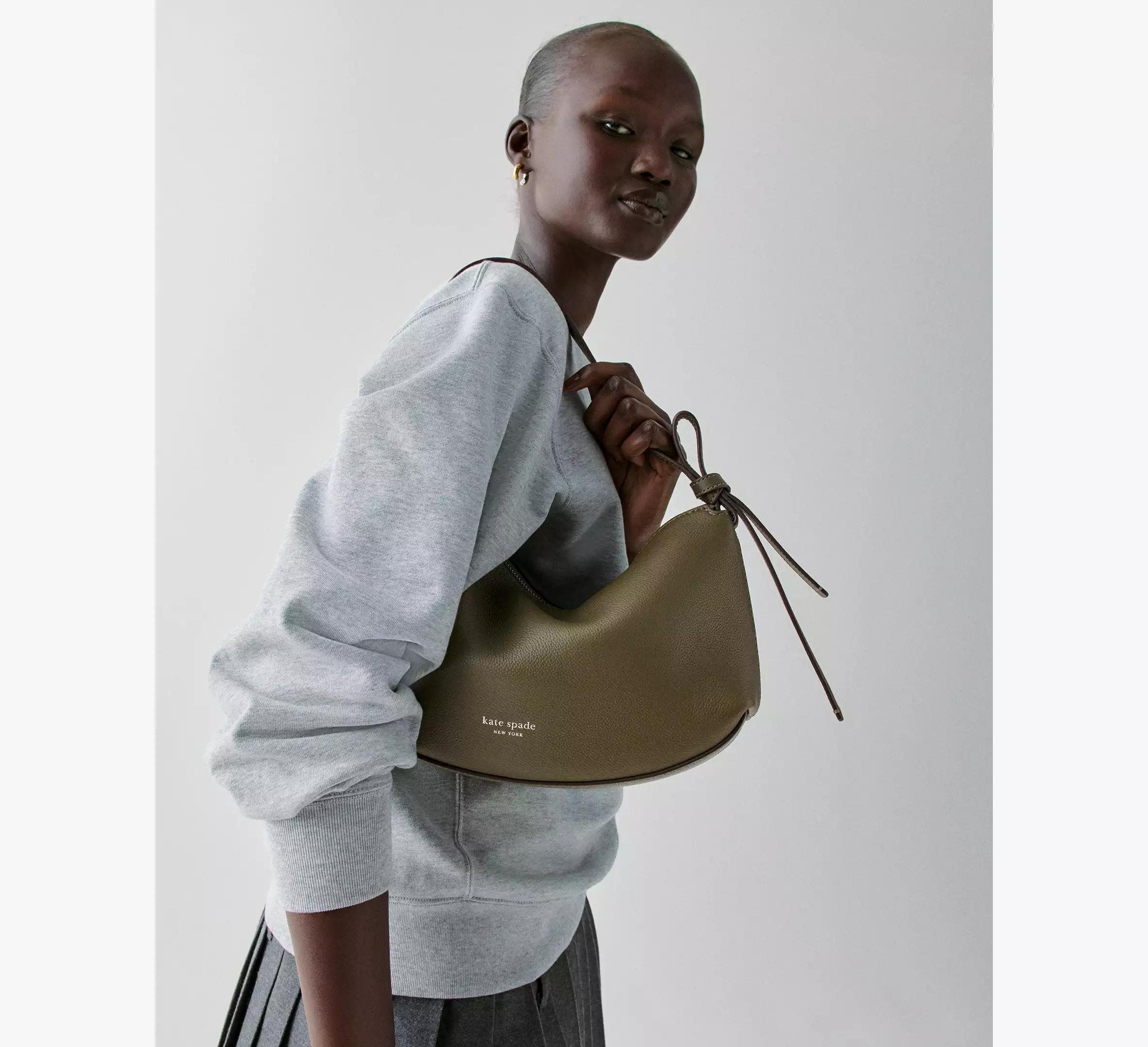 Loop Shoulder Bag Product Image