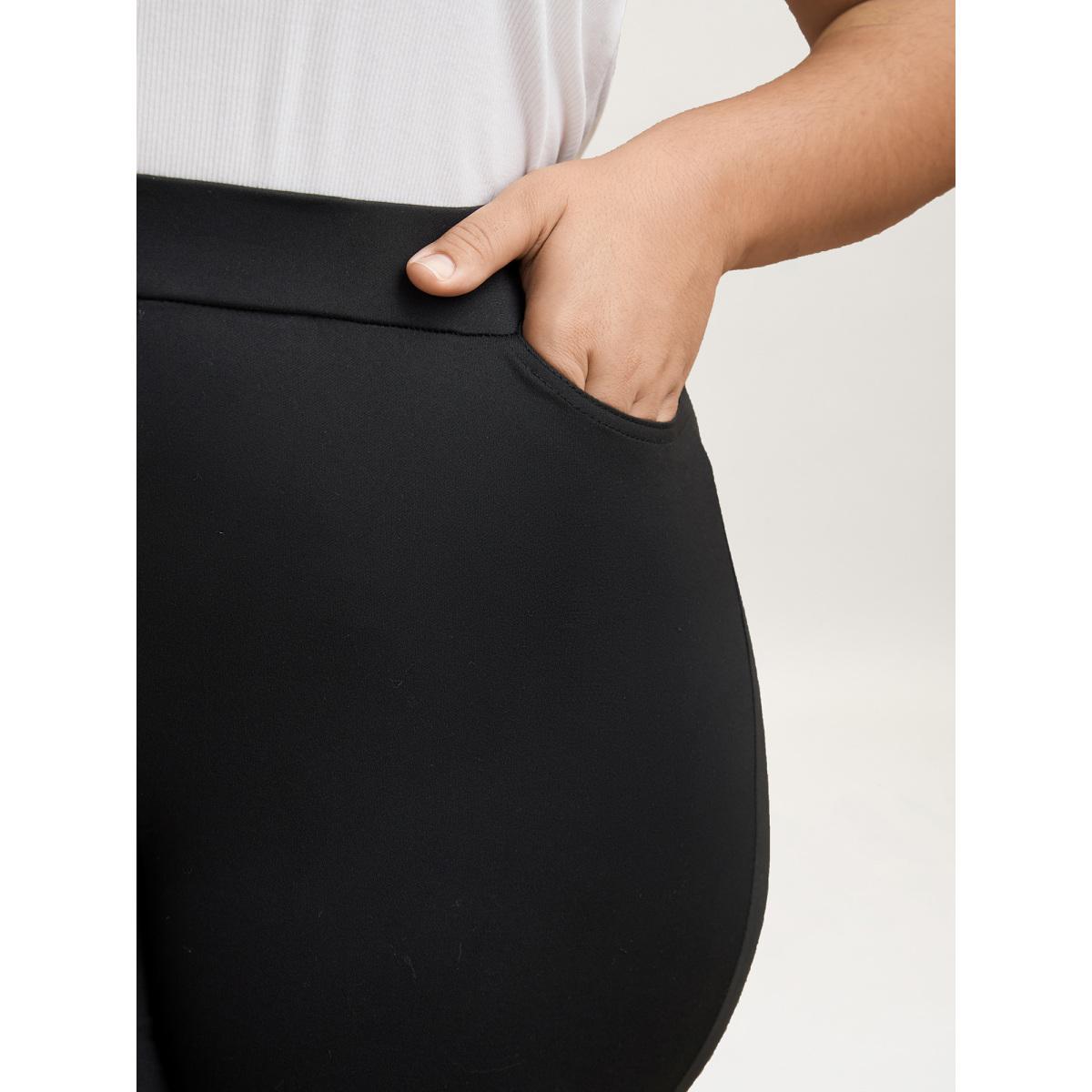 Plus Size Super Stretchy Butterfly Print Tight Pants Women Black Elegant High stretch Skinny Mid Rise Everyday Leggings BloomChic 22-24/3X Product Image