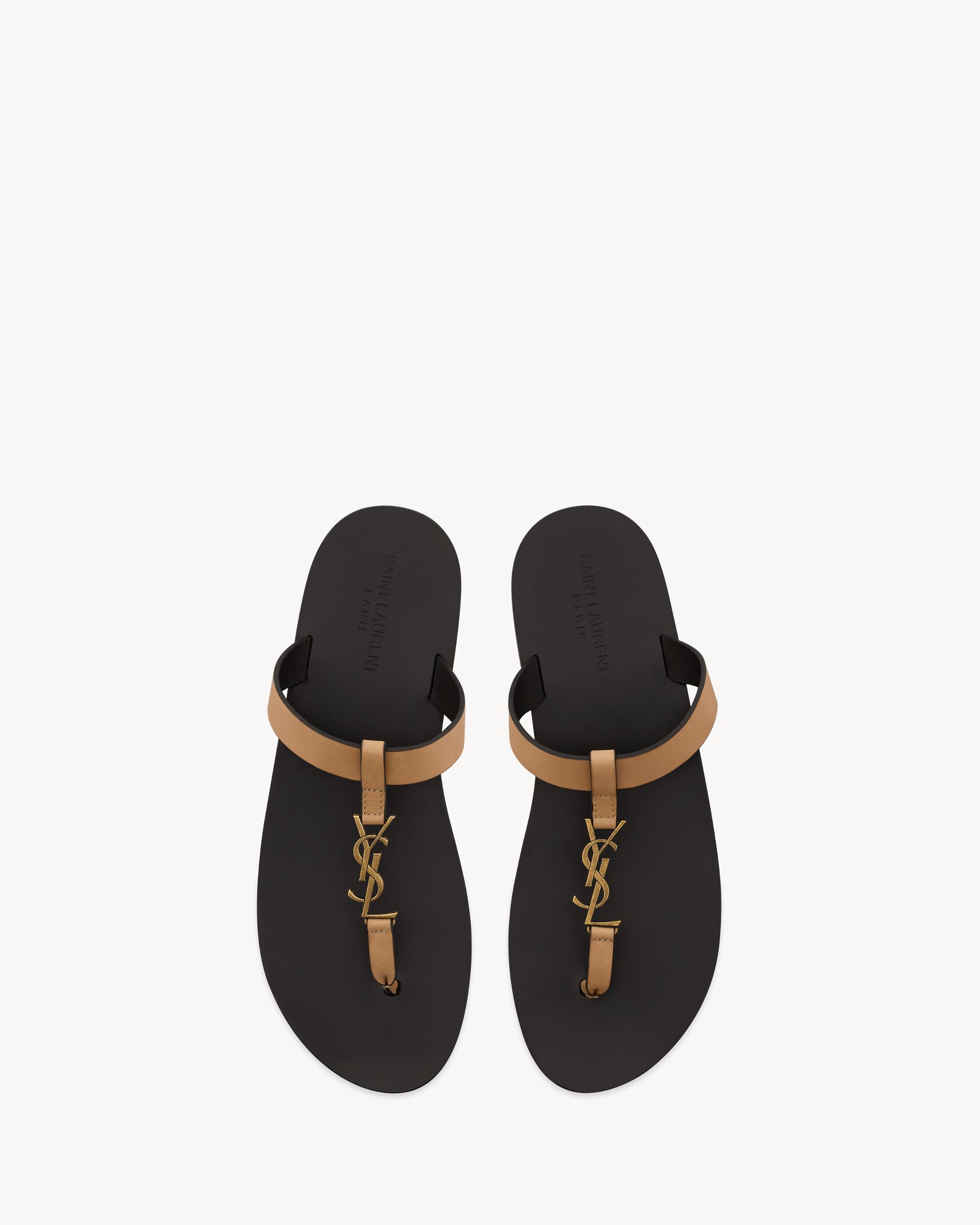 CASSANDRE slides in smooth leather Product Image