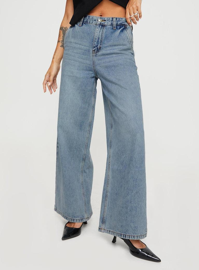 Jewelz High Rise Wide Leg Jeans Light Wash Product Image