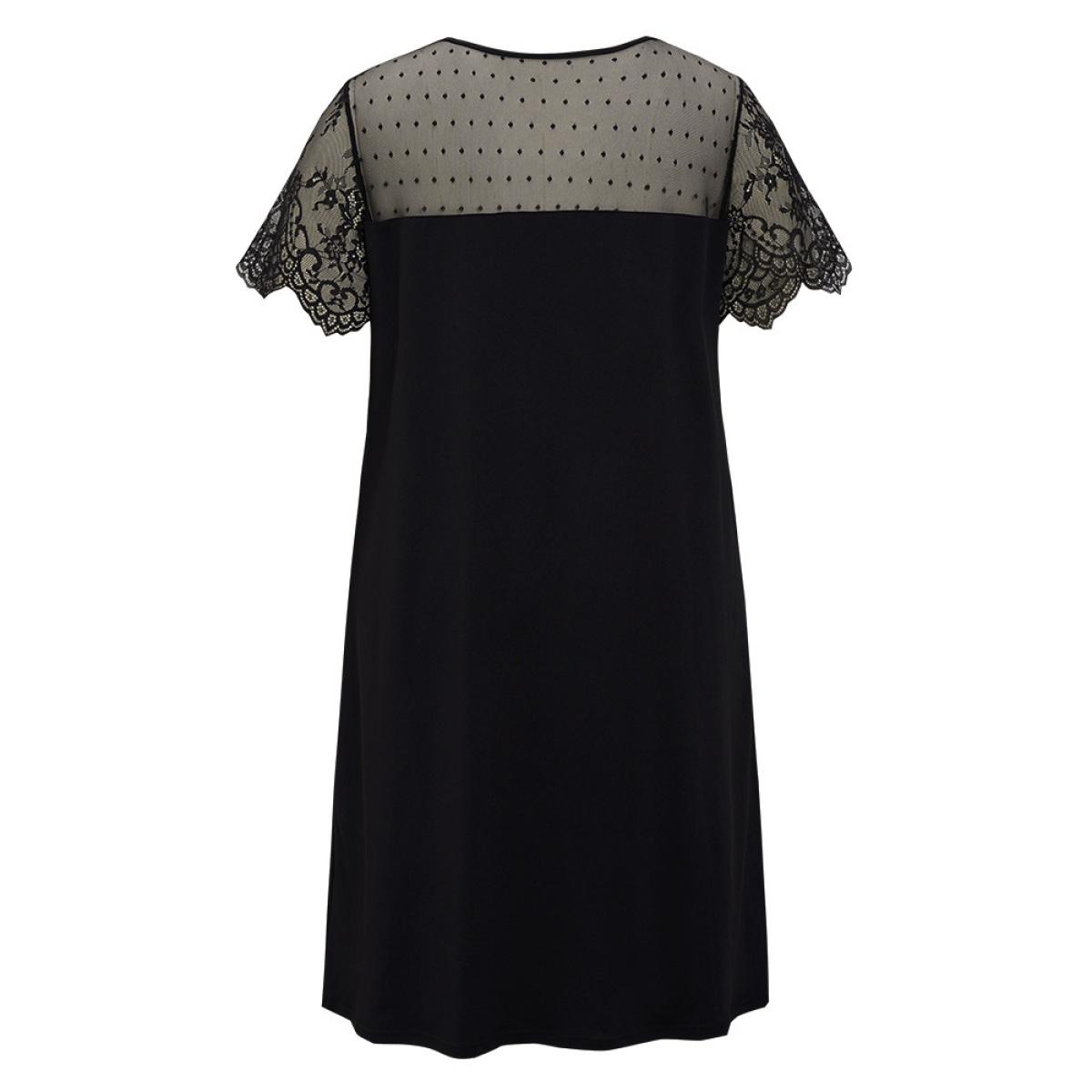 Plus Size Plain Pocket Lace Mesh Patchwork Dress Black Women Elegant Patchwork Round Neck Short sleeve Curvy Midi Dress BloomChic 18-20/2X Product Image