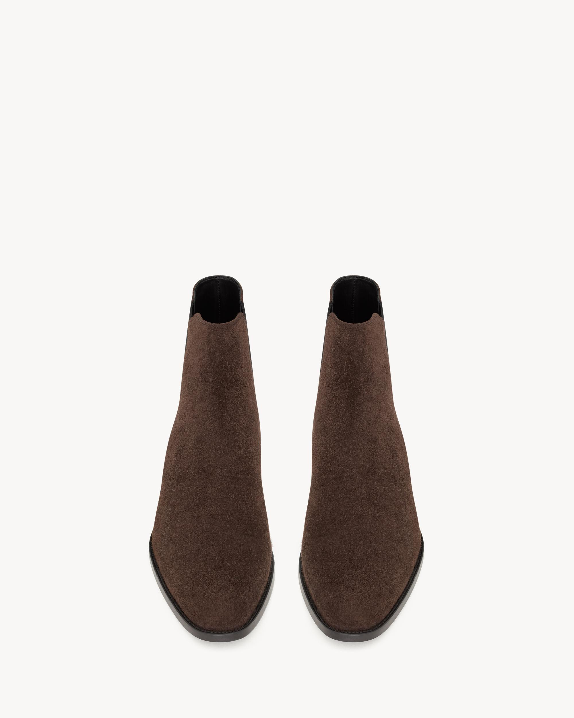 wyatt chelsea boots in suede Product Image