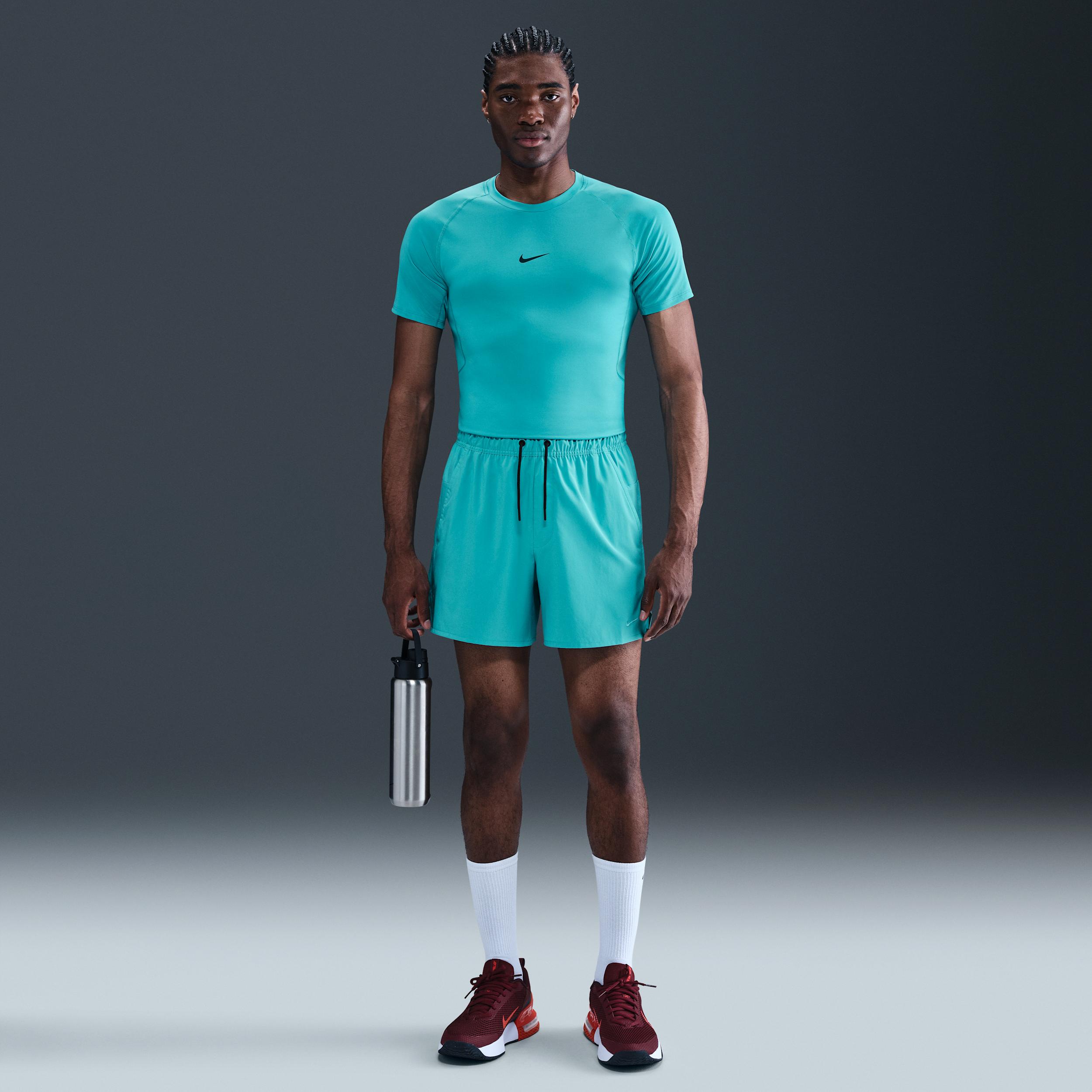 Nike Pro Men's Dri-FIT Slim Short-Sleeve Top Product Image