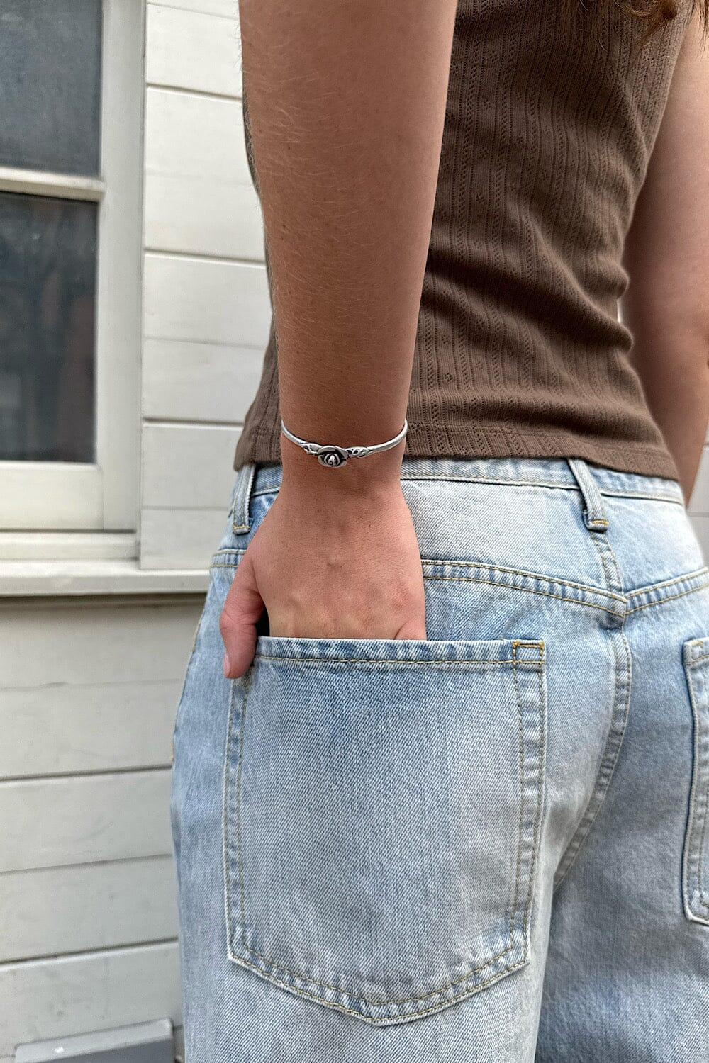 Rigid Bracelet Product Image