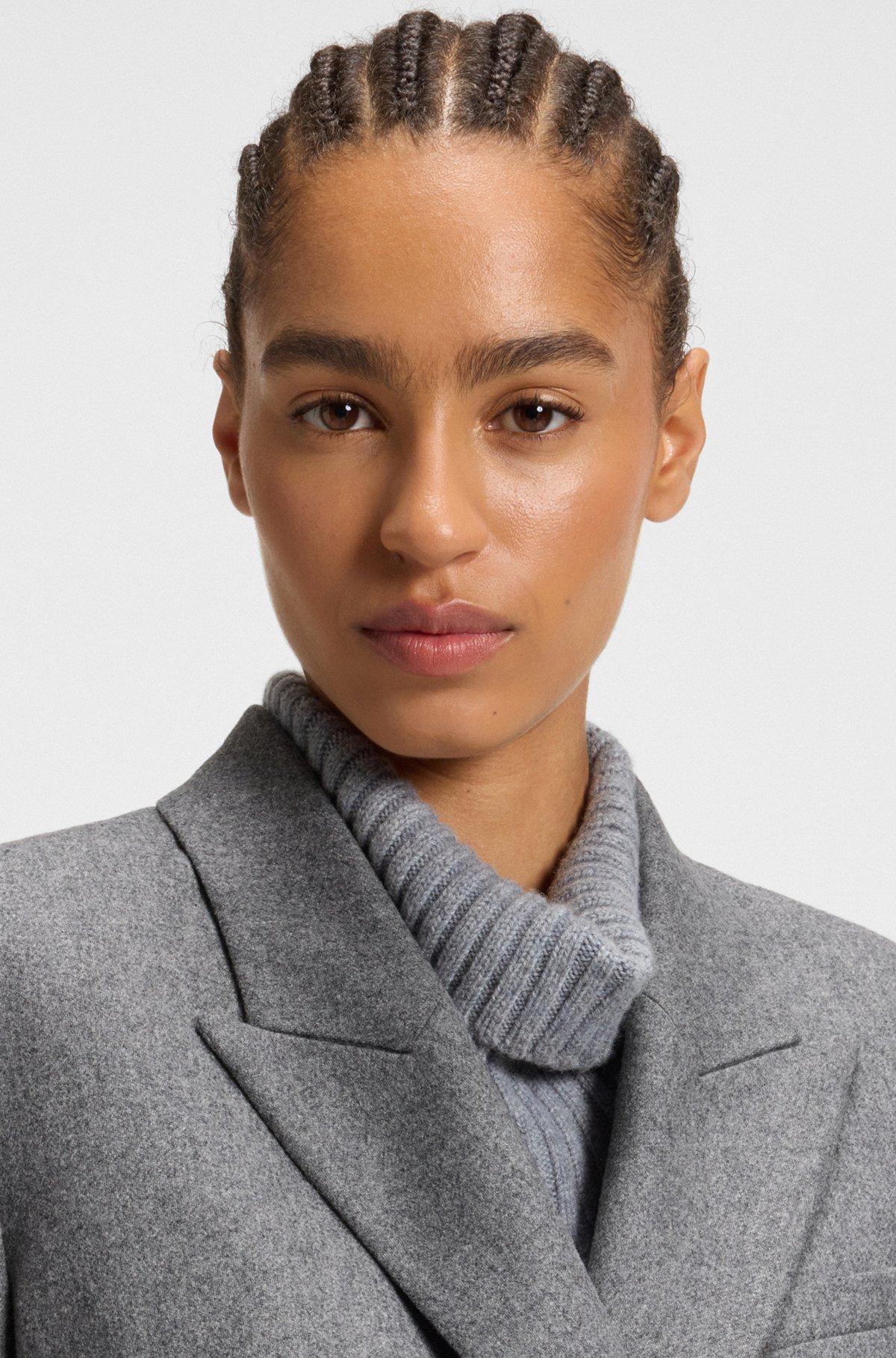 Regular-fit long-length blazer in soft flannel Product Image