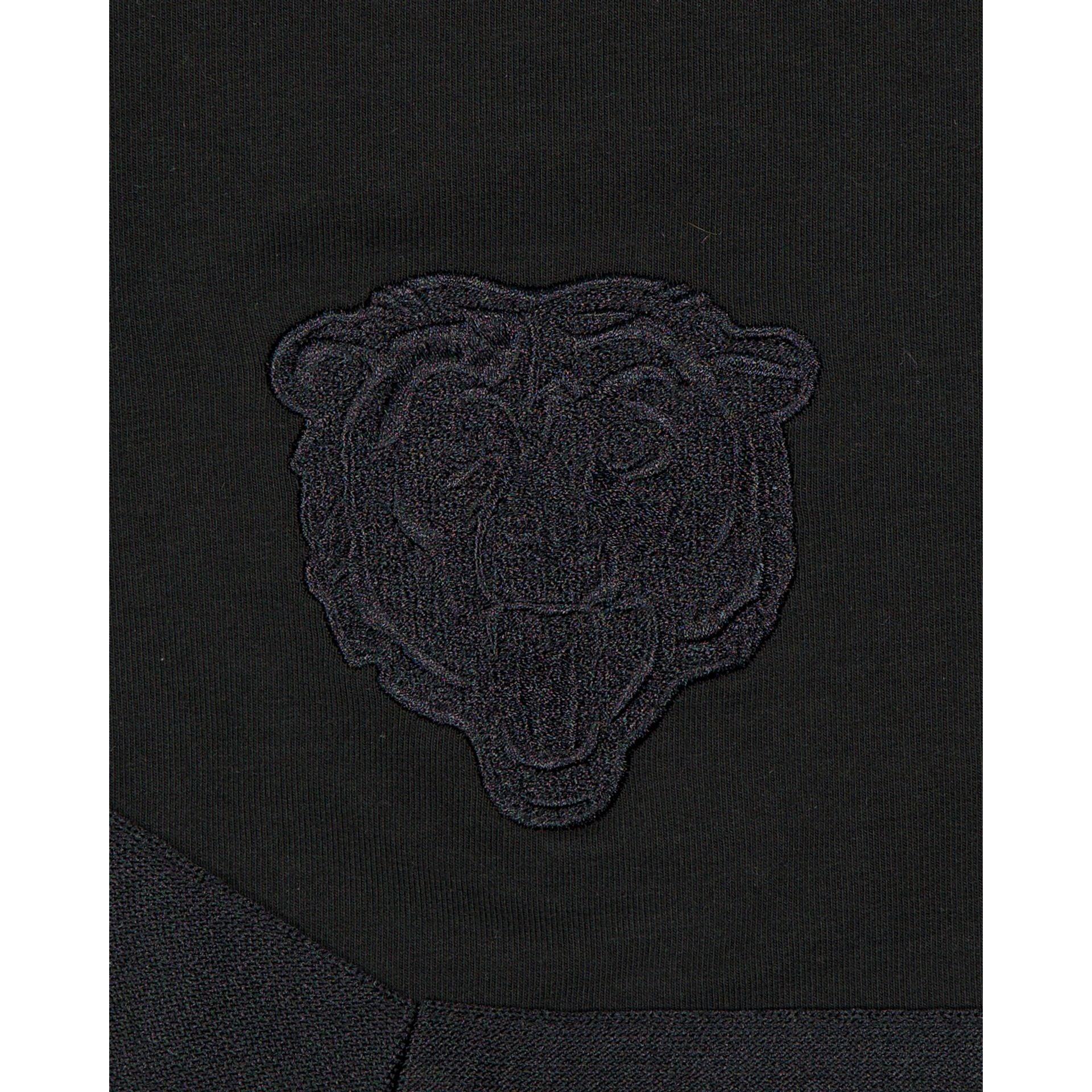 Chicago Bears Black on Black Logo Select Shorts Male Product Image