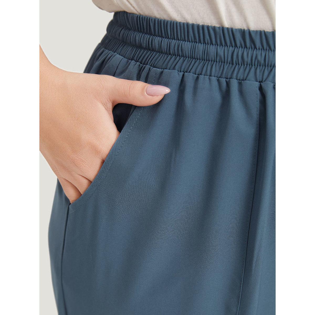 Plus Size Solid Elastic Waist Drawstring Slant Pocket Cropped Pants Women Aegean Casual High Rise Dailywear Pants BloomChic 26/4X Product Image