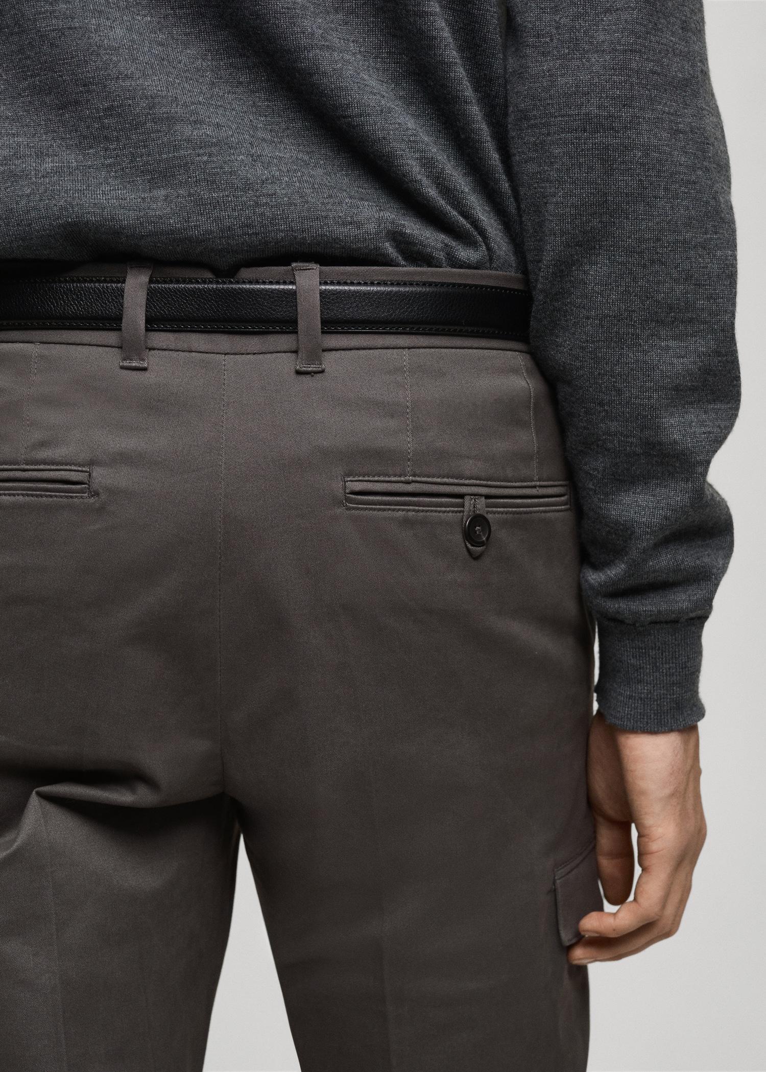 Regular-fit cotton cargo pants - Men | MANGO USA Product Image
