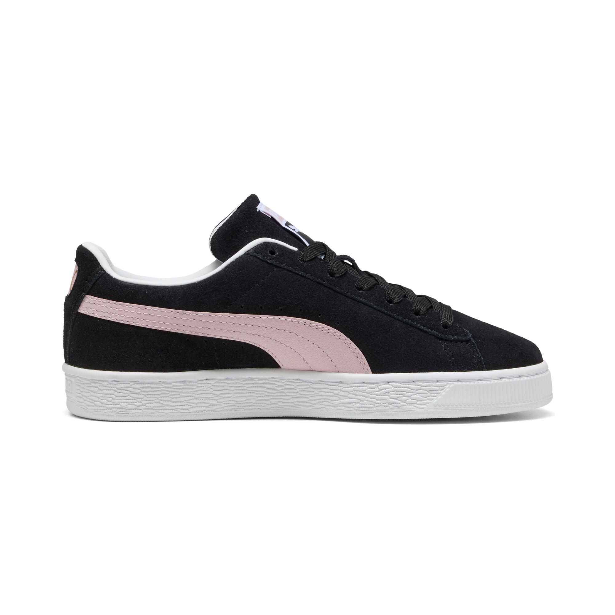 Suede Classic Women's Sneakers Product Image