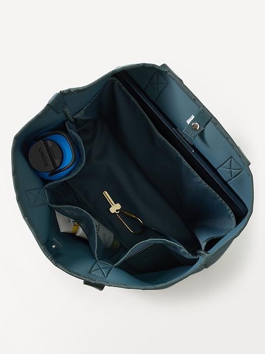 Diem Tote Bag Product Image