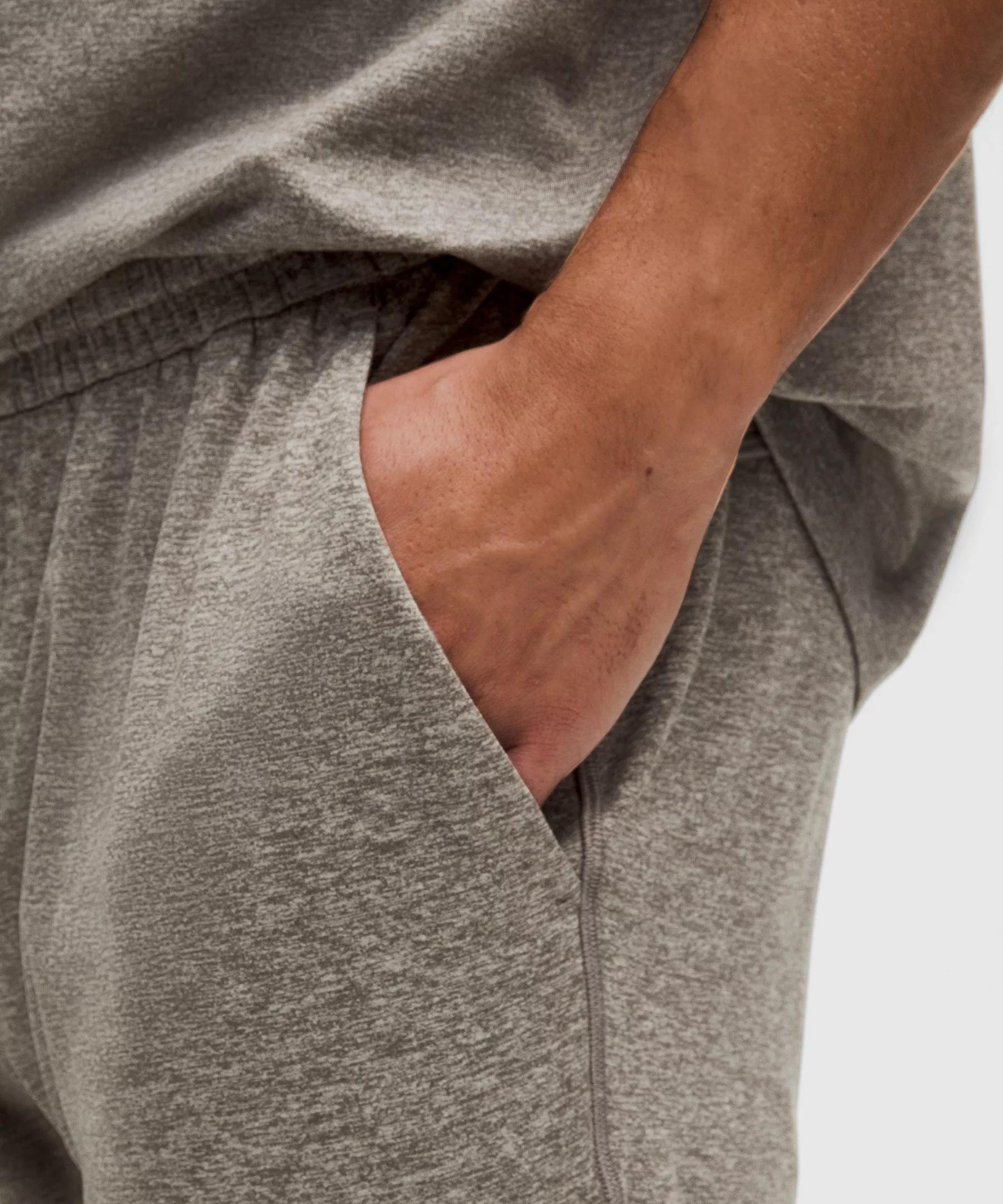 Soft Jersey Tapered Pant *Regular Product Image