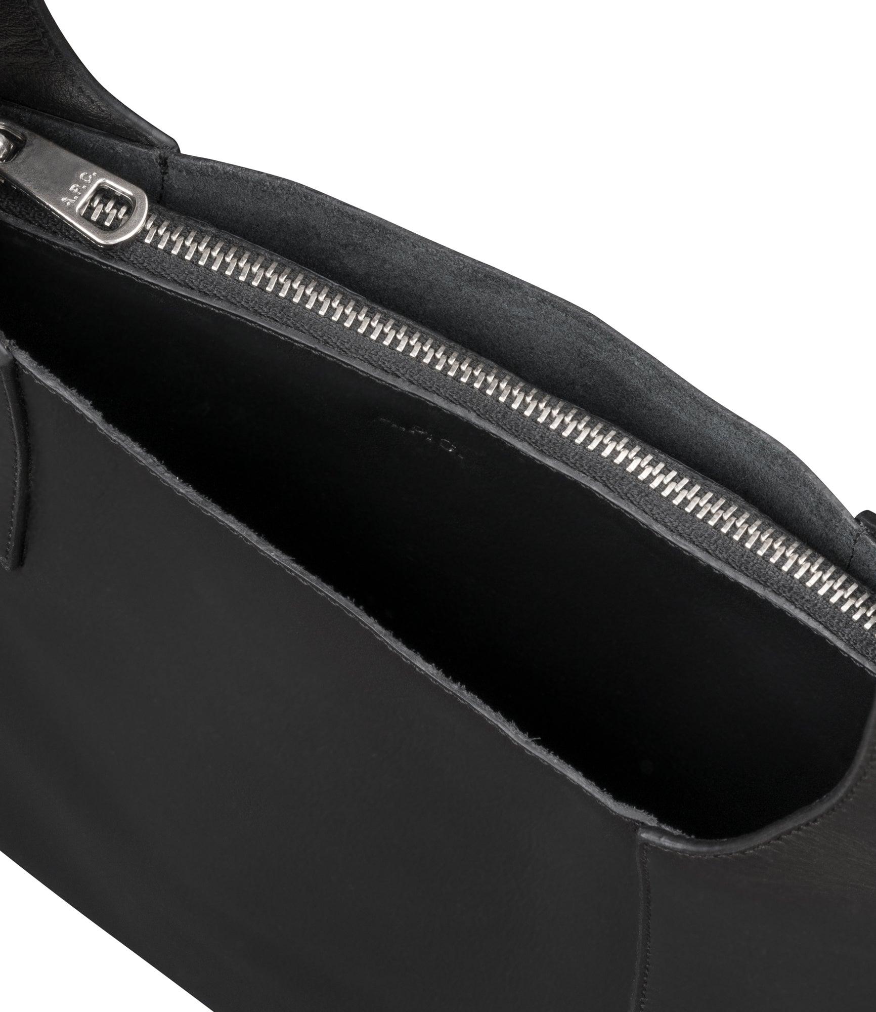 Rosario Small bag Female Product Image