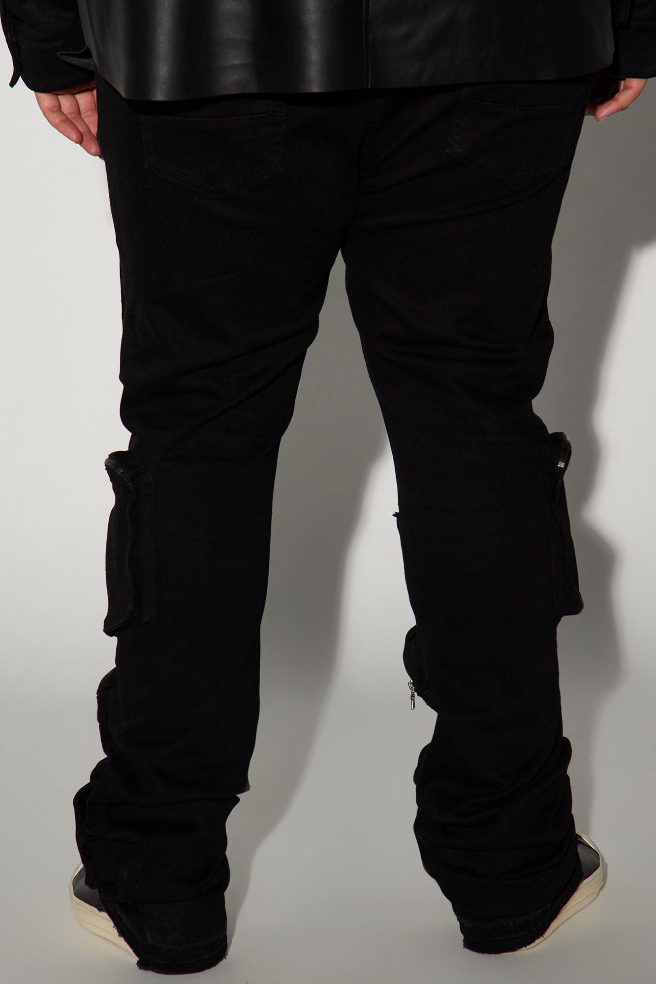 Many Pockets Cargo Stacked Skinny Flare Jeans - Black Product Image