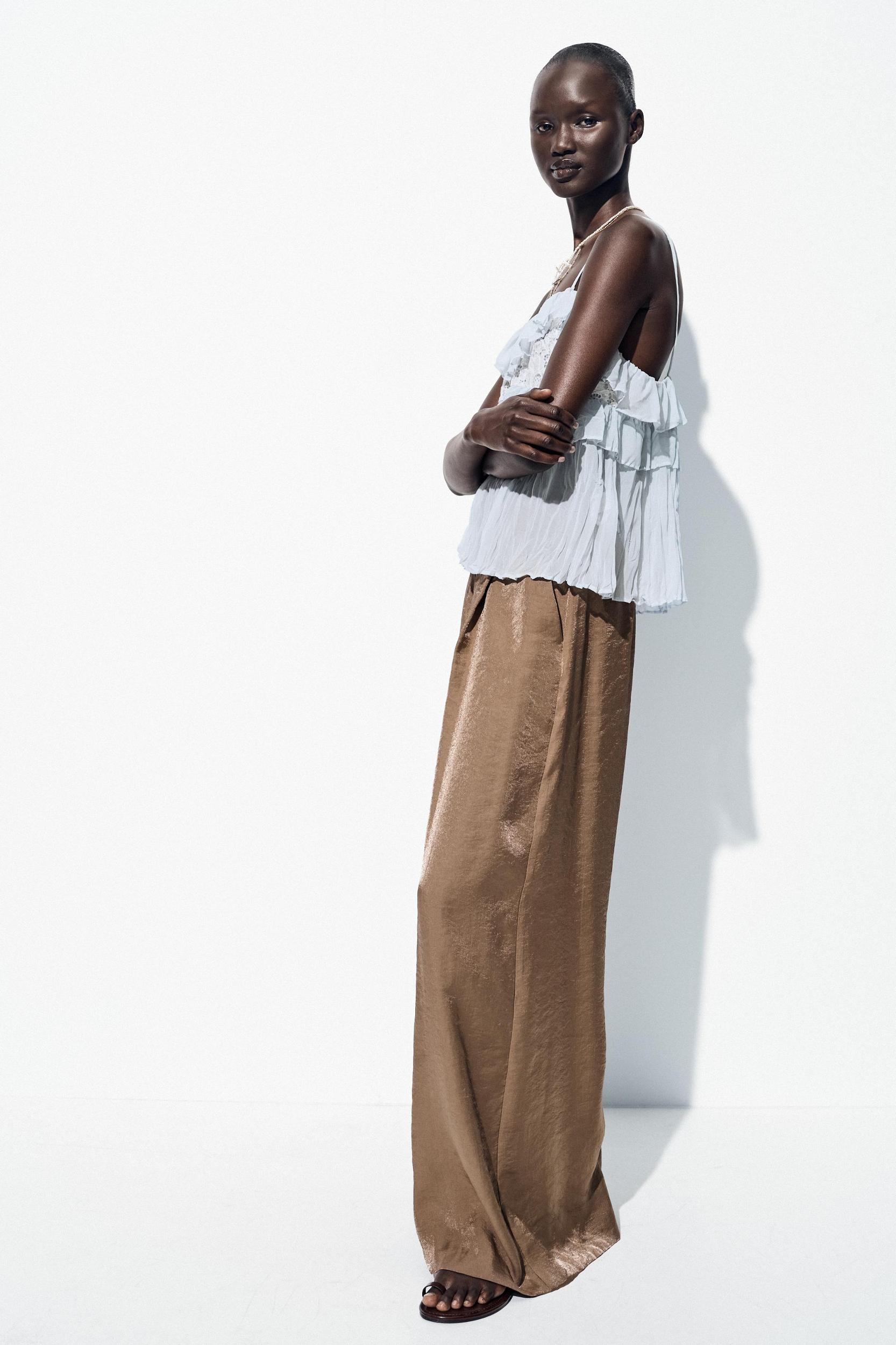 RUFFLED CRINKLE EFFECT TOP Product Image