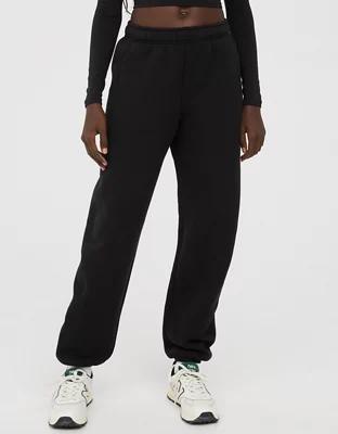 OFFLINE By Aerie Cloud Fleece Jogger Product Image
