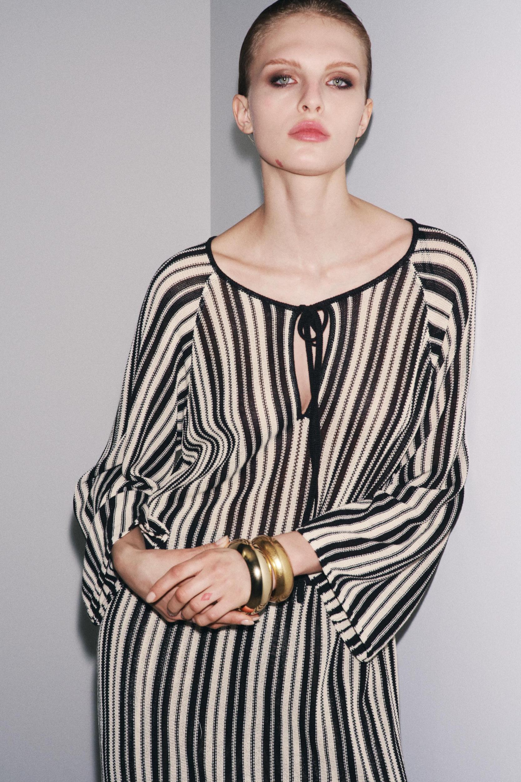 STRIPED KNIT DRESS WITH LINEN Product Image