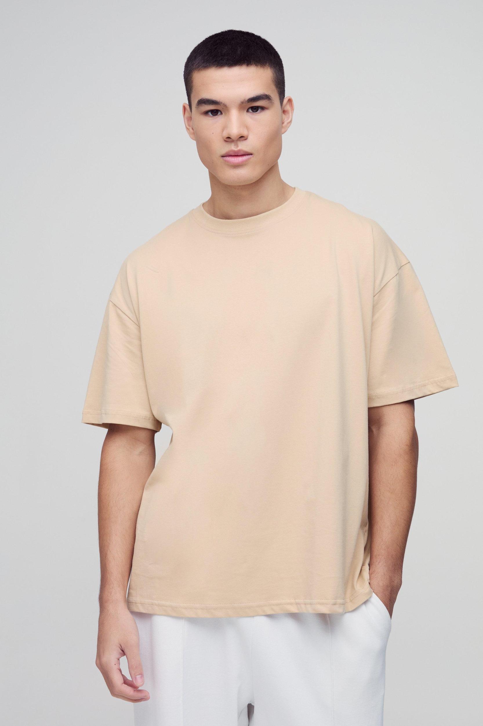 Oversized Basic Crew Neck T-shirt | boohooMAN USA Product Image