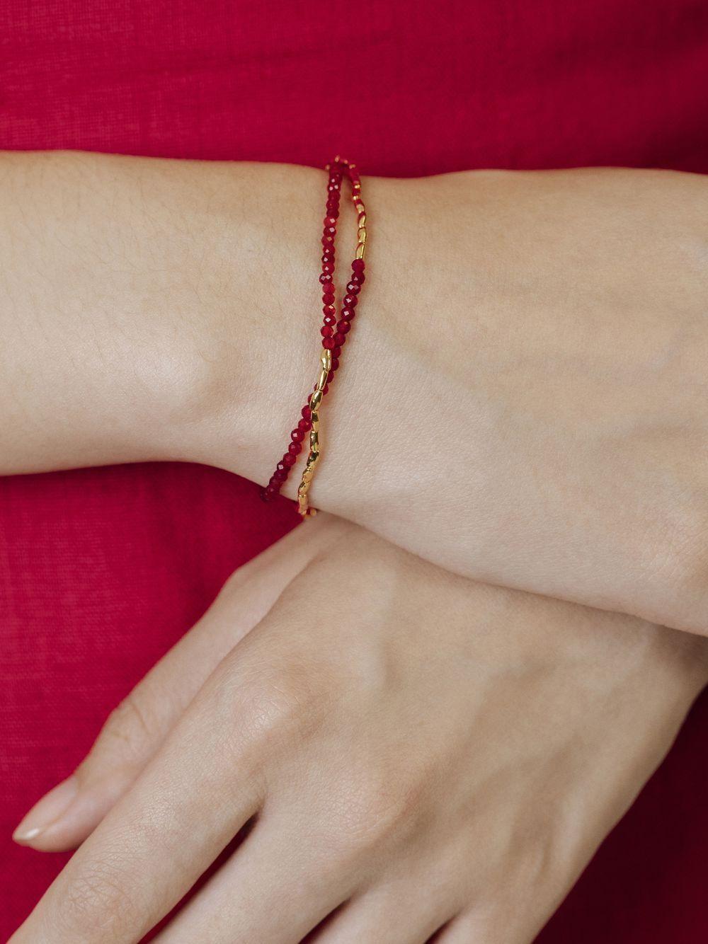 mini onyx beaded bracelet  Product Image